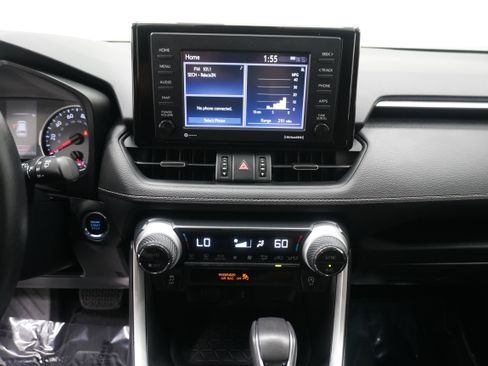 Used 2021 Toyota RAV4 XLE Premium FWD image 20