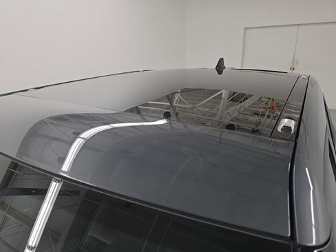 Used 2022 Rivian R1T Adventure image 13