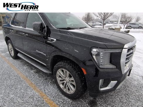 Used 2021 GMC Yukon SLT w/ SLT Premium Package image 1
