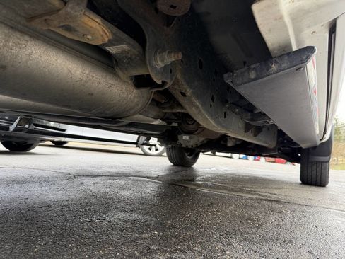 Used 2013 Ford F150 Limited image 22