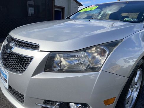 Used 2014 Chevrolet Cruze LT image 24