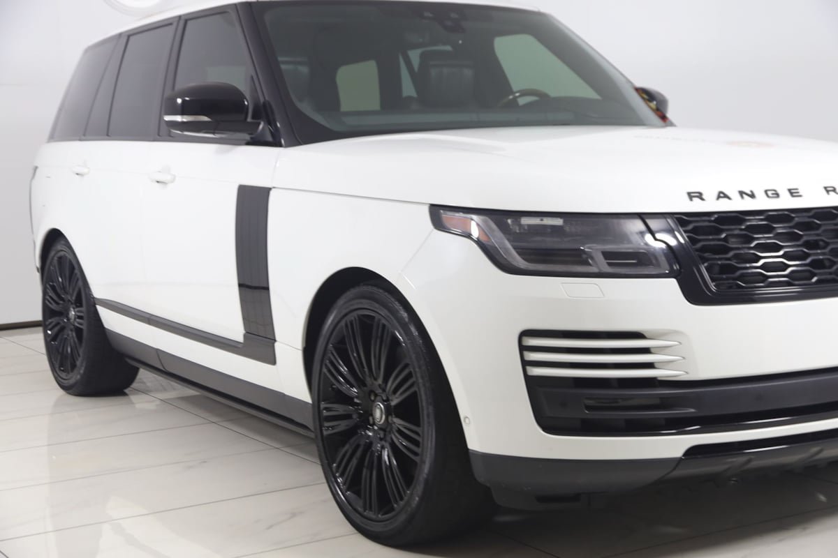 Used 2018 Land Rover Range Rover Supercharged AWD/4WD image 36