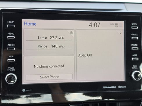 Used 2022 Toyota Camry XLE FWD image 19