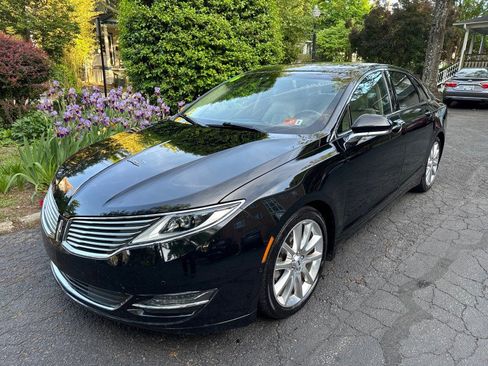 Used 2016 Lincoln MKZ Reserve w/ Equipment Group 300A Reserve AWD/4WD image 3