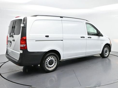 Used 2016 Mercedes-Benz Metris image 7