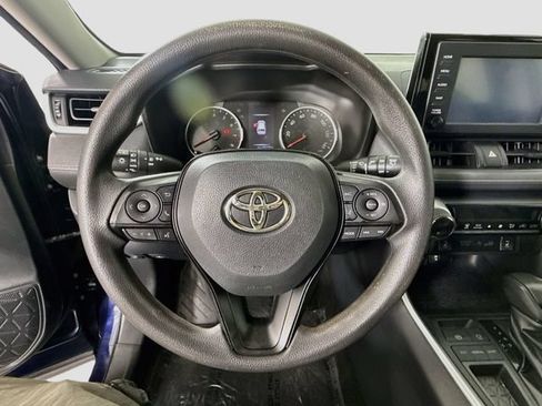 Certified 2019 Toyota RAV4 XLE w/ Convenience Package FWD image 13