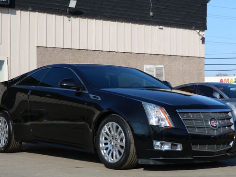 Used 2011 Cadillac CTS Performance w/ Luxury Level One Package image 4