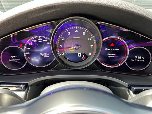 Certified 2023 Porsche Cayenne Platinum Edition AWD/4WD image 25