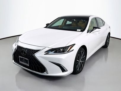 Certified 2024 Lexus ES 350 w/ Premium Package