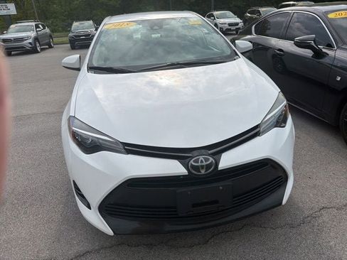 Used 2018 Toyota Corolla LE FWD image 17