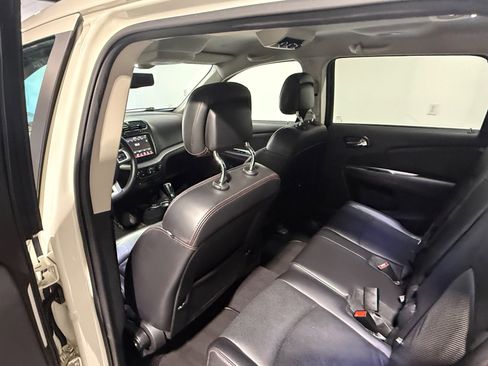 Used 2018 Dodge Journey GT AWD/4WD image 36