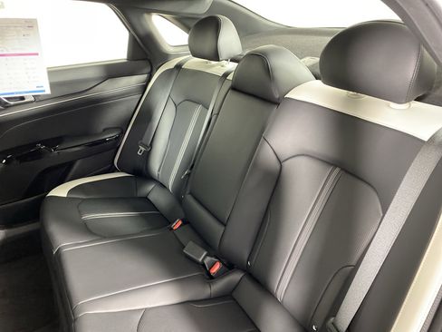 Used 2025 Kia K5 GT-Line image 33