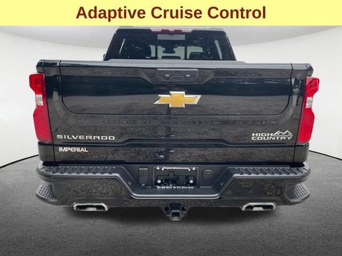 Used 2025 Chevrolet Silverado 1500 High Country w/ High Country Premium Package AWD/4WD image 10