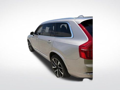 Used 2024 Volvo XC90 B6 Plus w/ Protection Package Premier AWD/4WD image 4