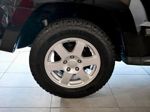 Used 2008 Jeep Grand Cherokee Laredo AWD/4WD image 33