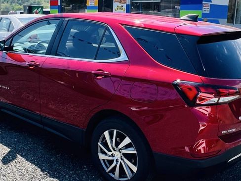 Used 2024 Chevrolet Equinox LT w/ LPO, Floor Liner Package FWD image 7