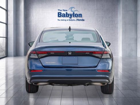 New 2026 Honda Accord SE image 3