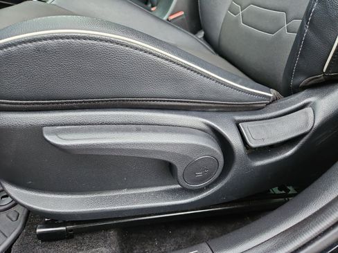 Used 2024 Kia Forte GT-Line FWD image 21