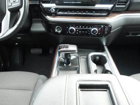 Used 2022 GMC Sierra 1500 Elevation image 45