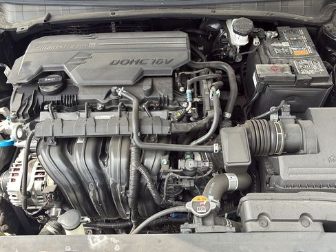 Used 2025 Kia K4 FWD image 42