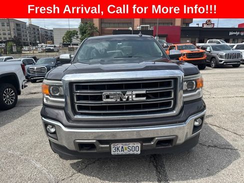 Used 2015 GMC Sierra 1500 SLT w/ SLT Crew Cab Value Package AWD/4WD image 2