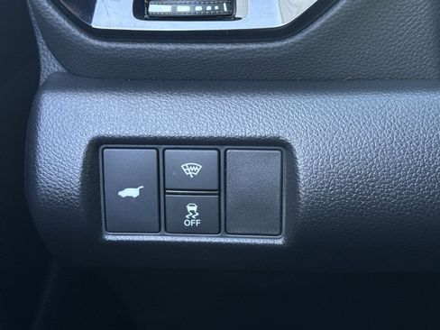 Used 2025 Honda Pilot Black Edition image 32
