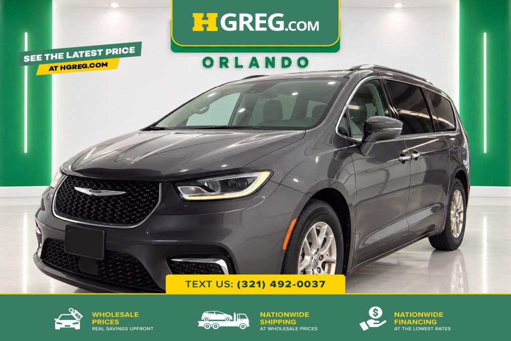 Used 2021 Chrysler Pacifica Touring-L FWD image 1