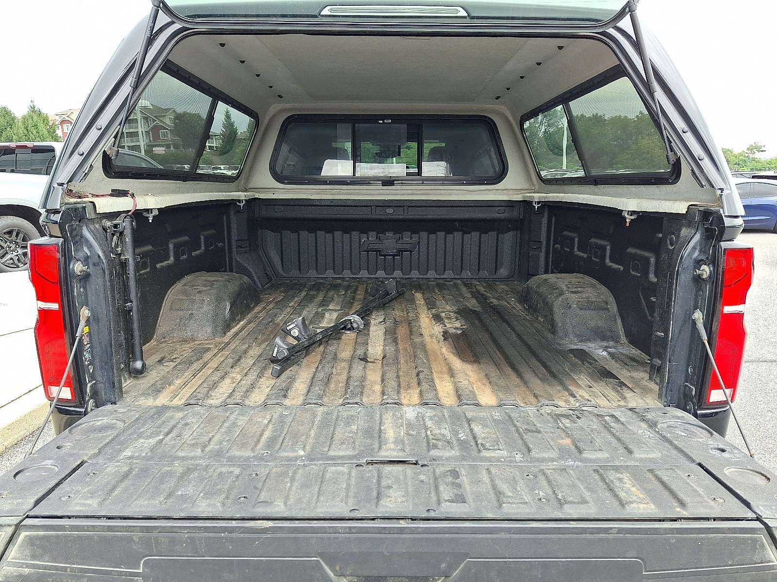 Certified 2025 Chevrolet Silverado 2500 High Country w/ High Country Premium Package AWD/4WD image 29