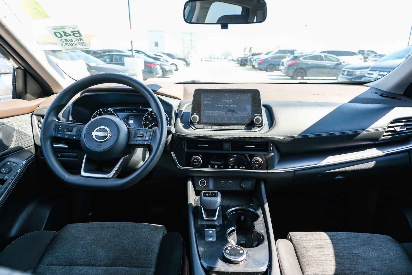 Used 2023 Nissan Rogue SV AWD/4WD image 13