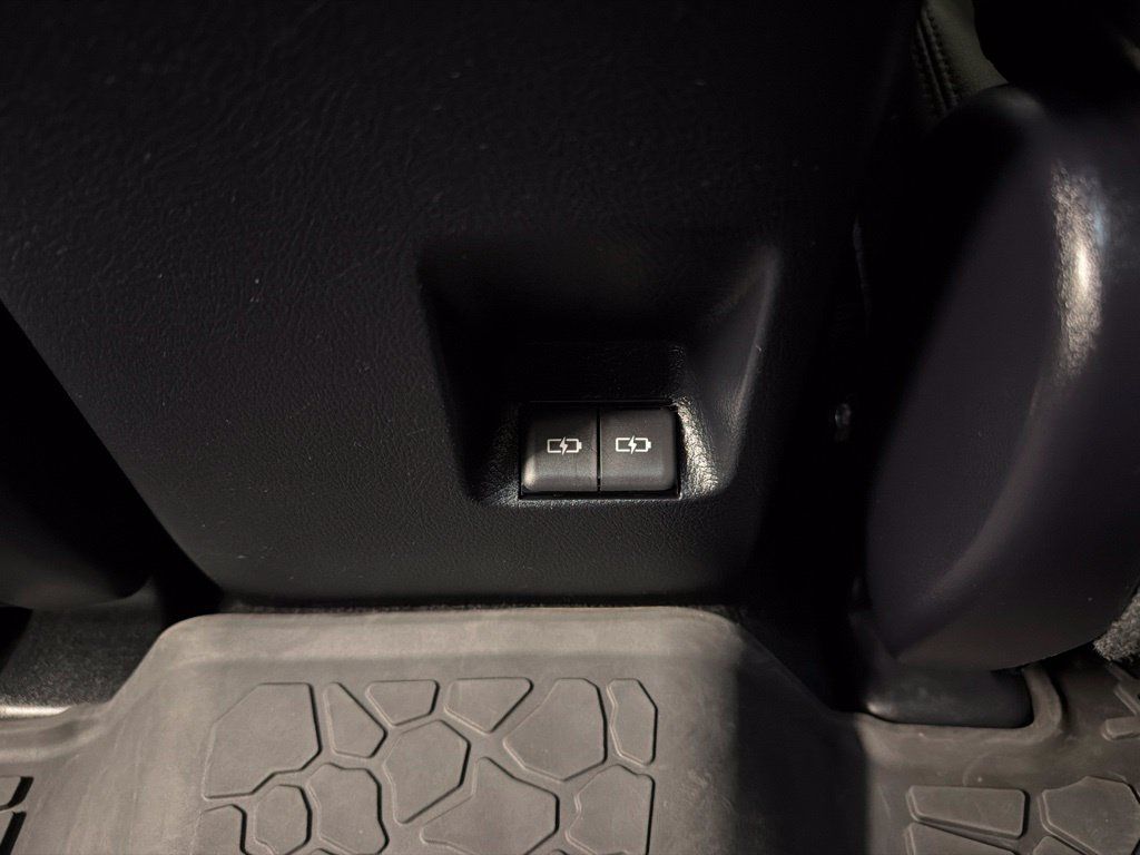 Used 2024 Toyota 4Runner TRD Pro AWD/4WD image 36