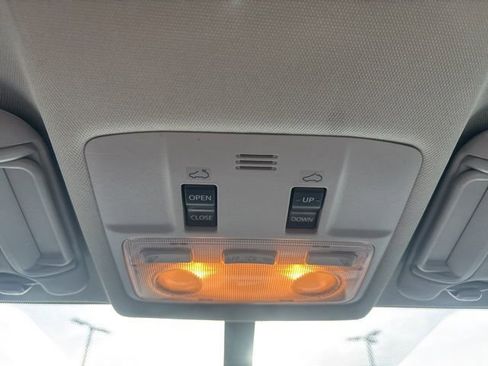 Used 2015 Toyota RAV4 XLE image 28