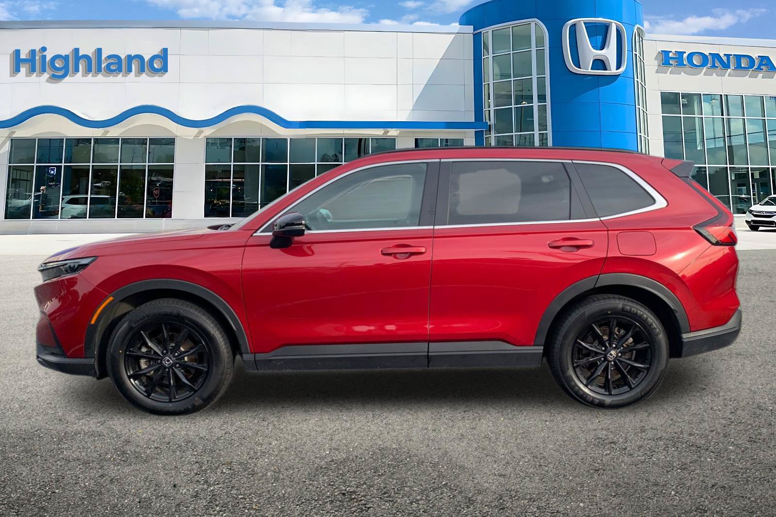 Certified 2025 Honda CR-V Sport image 2