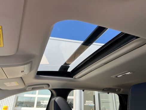 Certified 2025 MAZDA CX-70 3.3 Turbo w/ Premium Package image 16