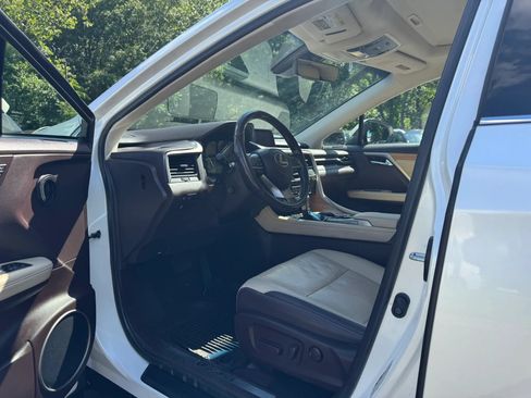 Used 2018 Lexus RX 350 AWD w/ Premium Package image 19