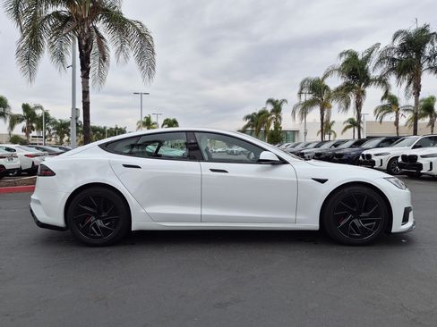 Used 2026 Tesla Model S Plaid AWD/4WD image 11