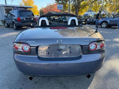 Used 2006 MAZDA MX-5 Miata Grand Touring w/ Suspension Pkg image 4