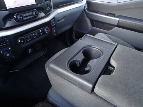 Used 2023 Ford F150 XLT image 40