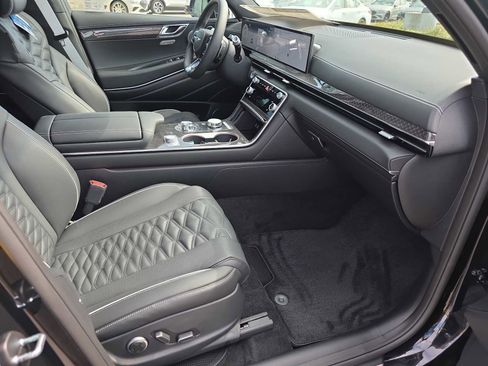 New 2026 Genesis GV80 3.5T e-SC image 30