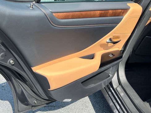 Certified 2025 Lexus ES 350 w/ Premium Package FWD image 22