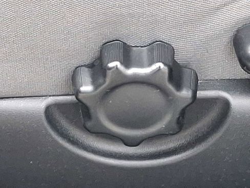 Certified 2022 Toyota Tacoma SR image 29