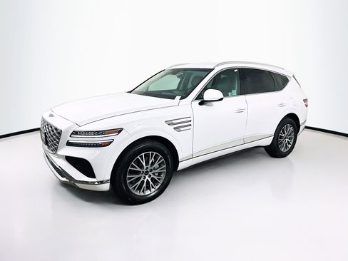 Used 2025 Genesis GV80 2.5T Standard AWD/4WD image 3