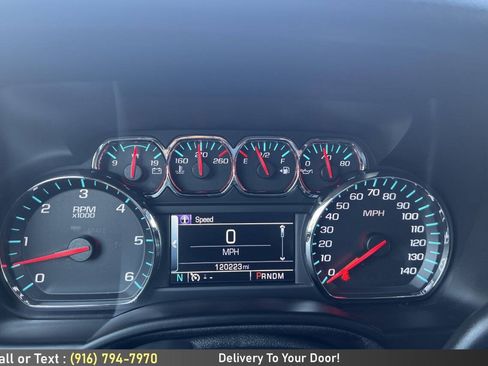 Used 2016 Chevrolet Suburban LT AWD/4WD image 22