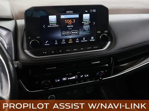 Used 2023 Nissan Rogue SL w/ SL Premium Package FWD image 24