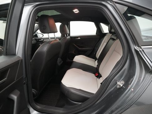 Used 2020 Volkswagen Jetta R-Line w/ R-Line Cold Weather Package image 15