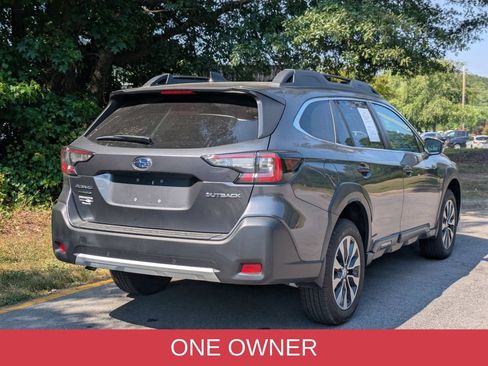 Used 2025 Subaru Outback Limited w/ Popular Package #2 AWD/4WD image 2