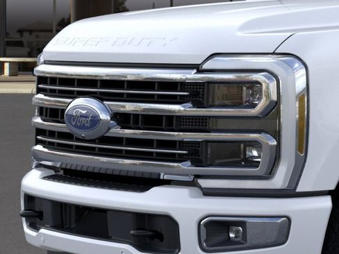 New 2026 Ford F250 Platinum w/ Platinum Plus Package AWD/4WD image 17
