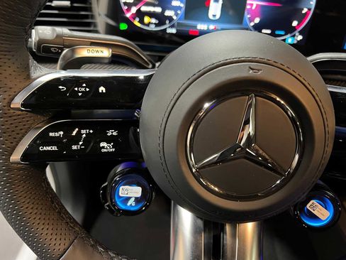 New 2026 Mercedes-Benz GLE 63 AMG S image 28