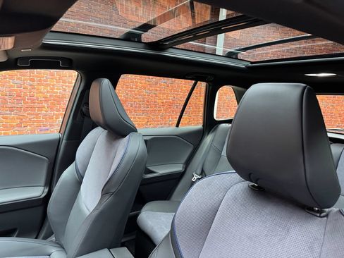 Used 2026 Toyota RAV4 XSE w/ Panoramic Sun Roof Package AWD/4WD image 3