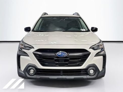 Used 2024 Subaru Outback Premium w/ Popular Package #1 AWD/4WD image 2