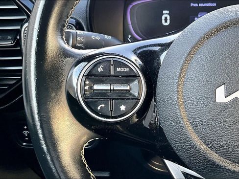 Certified 2023 Kia Soul GT-Line FWD image 23